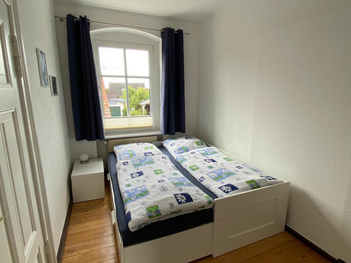 Ferienwohnung Marta Altefähr Esterno foto
